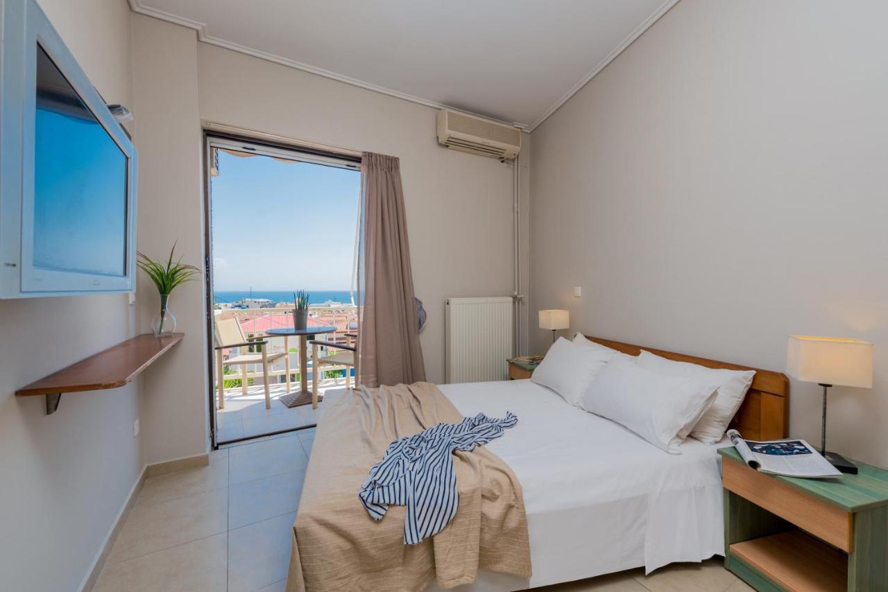 Phoenix - B2 & B3 Apartment